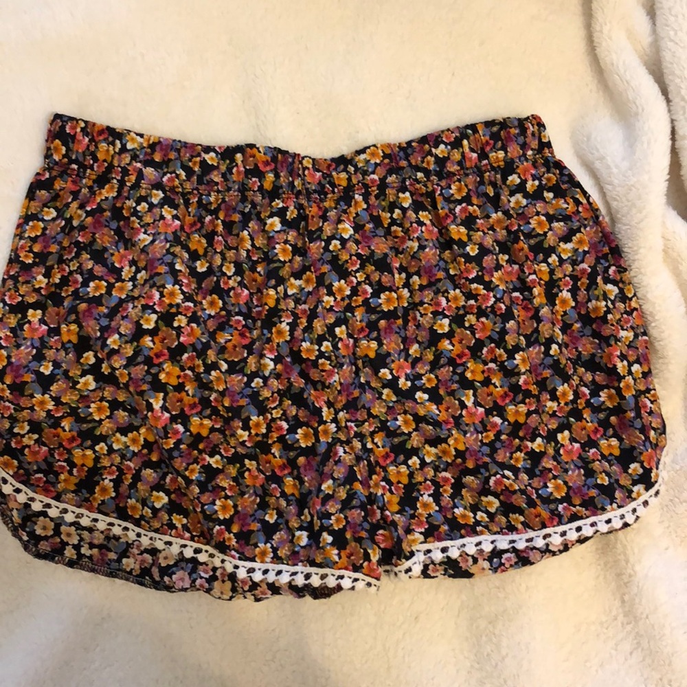 Floral print shorts